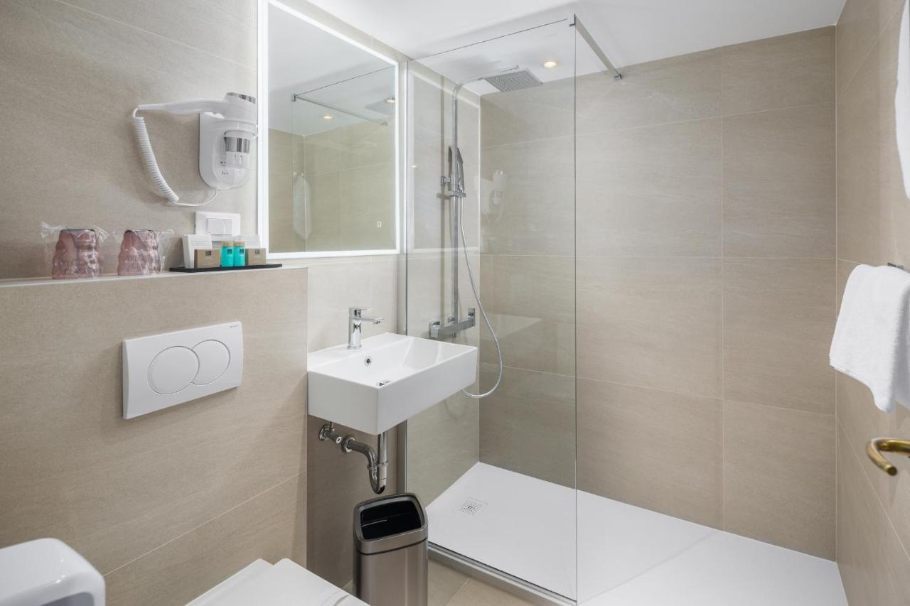 Hotel Cittar Novigrad  Bagian luar foto