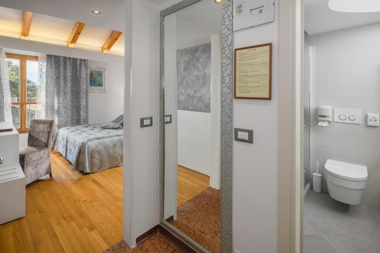 Hotel Cittar Novigrad  Bagian luar foto