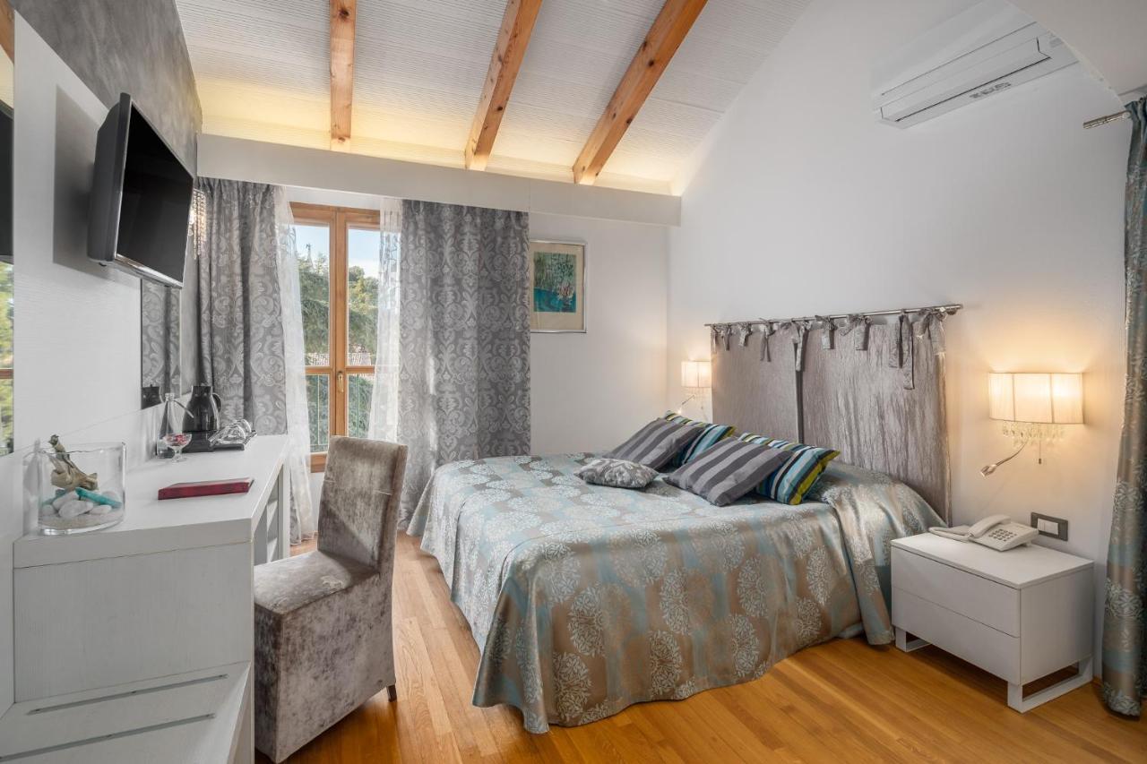 Hotel Cittar Novigrad  Bagian luar foto